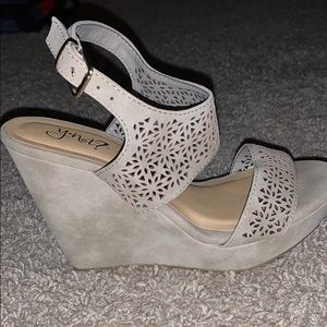 Women’s heel